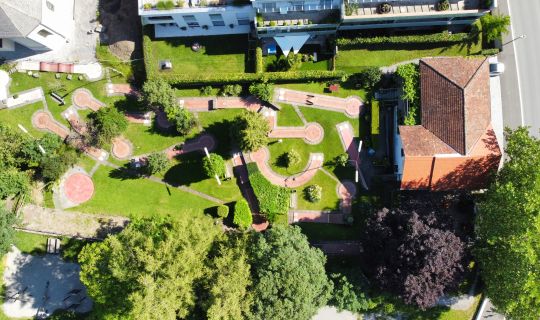 Minigolf_oben Minigolf Petit Minigolf_oben Minigolf Petit