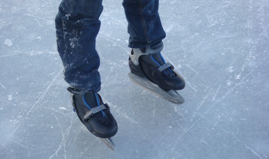 Eislaufschuhe Eislaufschuhe