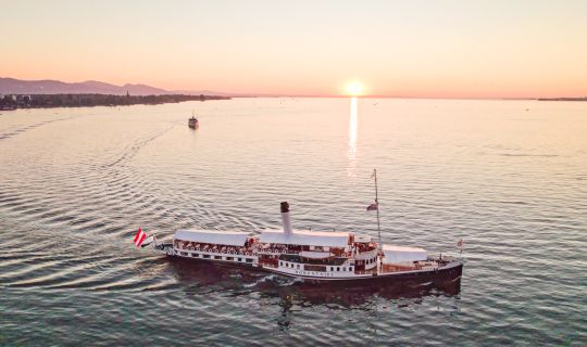 Hohentwiel bei Sonnenuntergang in Bregenz Hohentwiel bei Sonnenuntergang in Bregenz