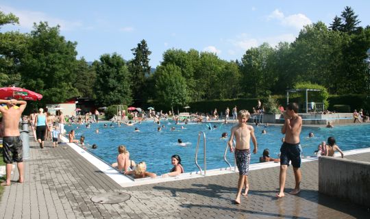 Erlebnisbad Frutzau Erlebnisbad Frutzau