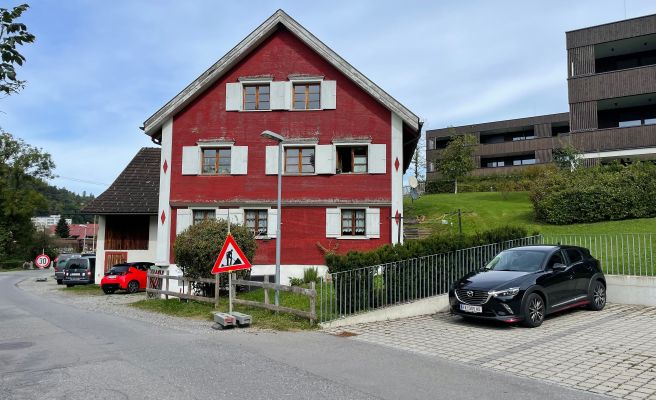 Neu renoviertes 2Zi Appartment im DG Feldkirch, AuÃenansicht