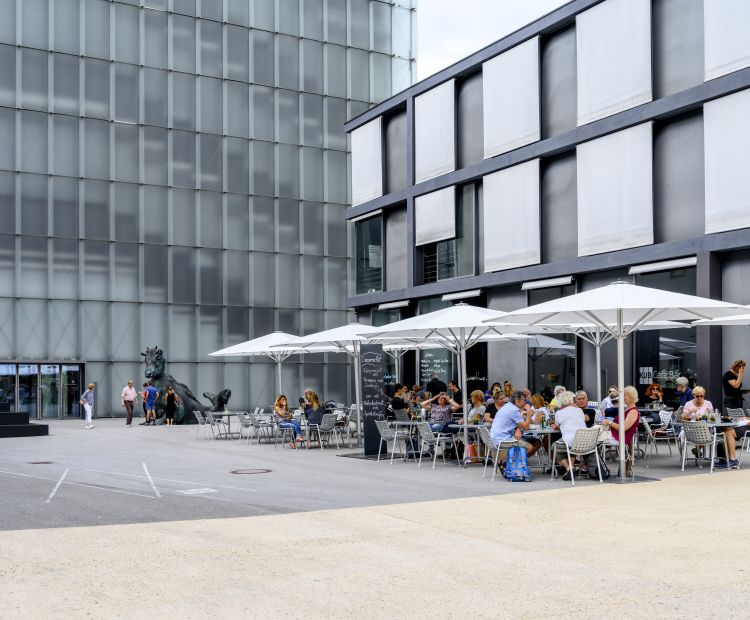 KUB Cafe und Kunsthaus Bregenz KUB Cafe und Kunsthaus Bregenz