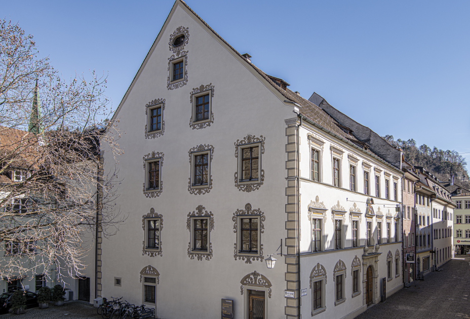 Palais Liechtenstein Aussen (Alexander Ess) 2.png Palais Liechtenstein Aussen (Alexander Ess) 2.png