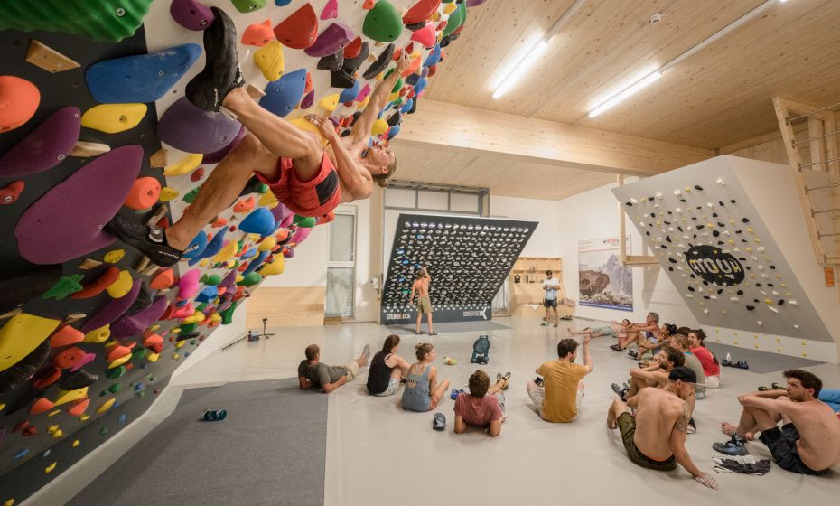 SteinblockDornbirnBouldernBoulderhalleVorarlberg-6486 Steinblock Boulderhalle SteinblockDornbirnBouldernBoulderhalleVorarlberg-6486 Steinblock Boulderhalle